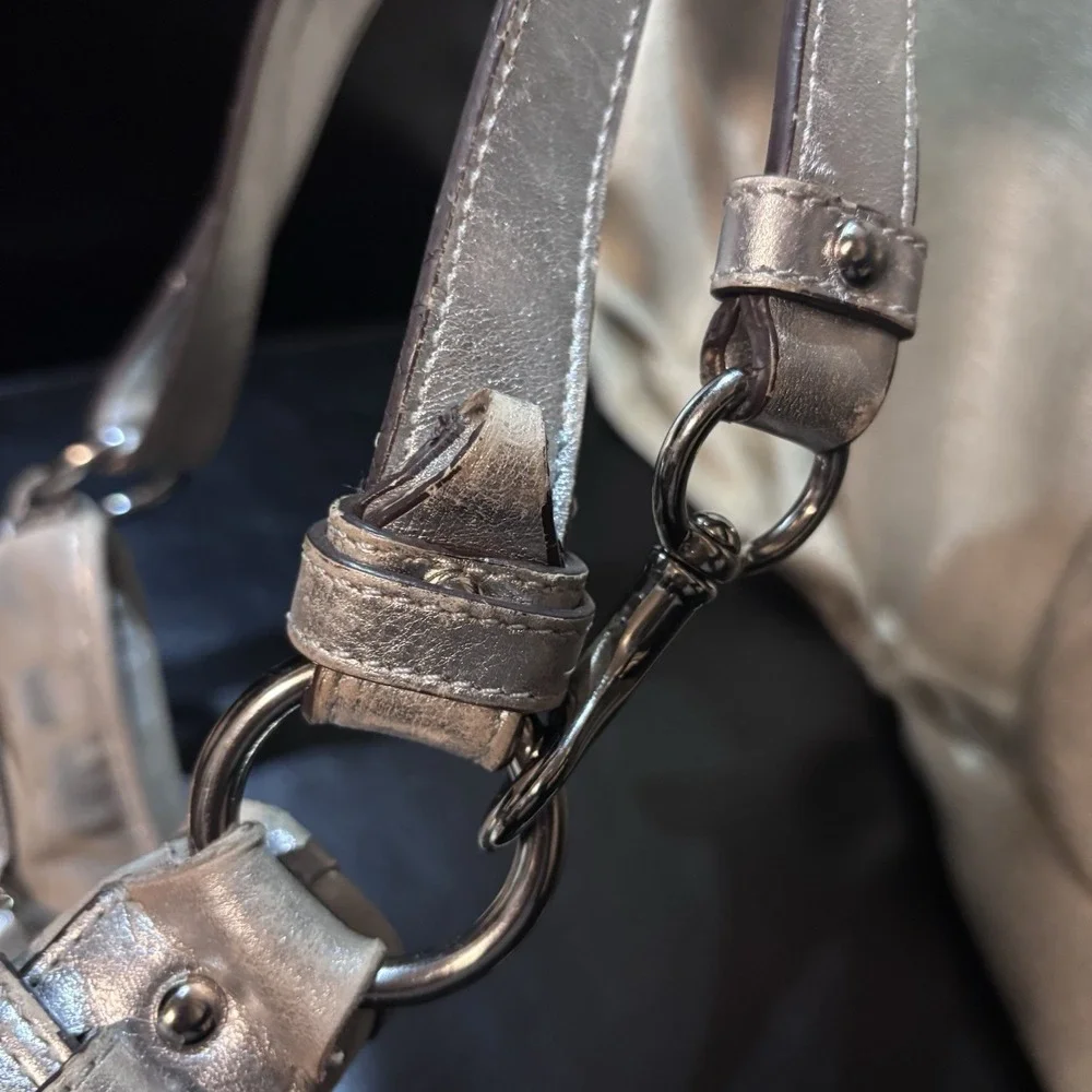 vtg COACH Metallic Silver Signature Hobo Bag Chain Charm Purse Y2K